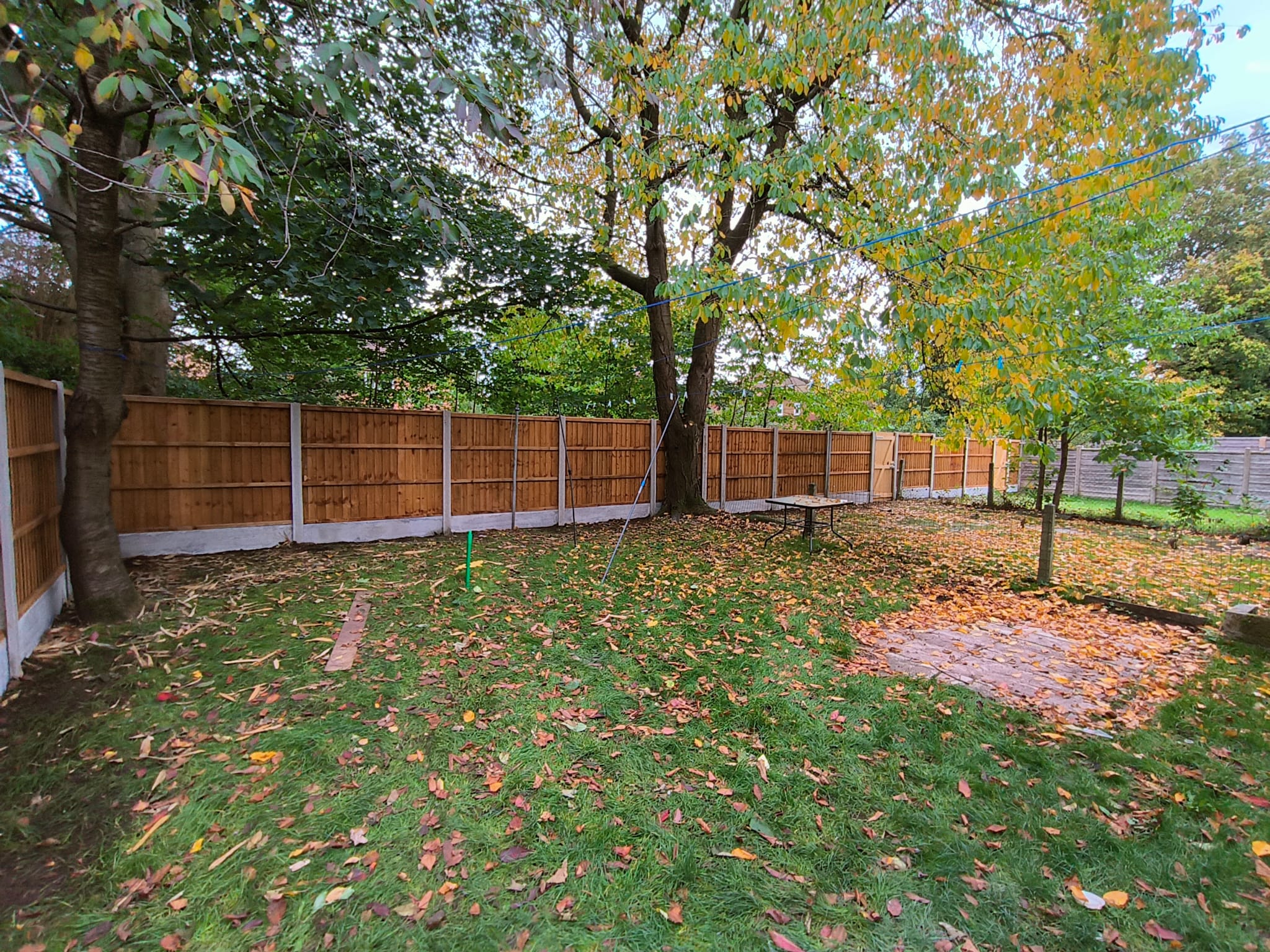 Fencing installed between properties on a residential street